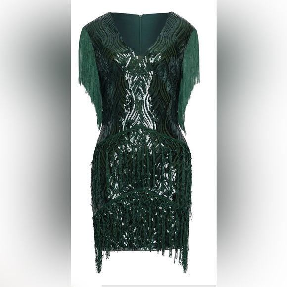 Babeyond Dresses & Skirts - Sequin Bodycon Flapper Style/Fringe Dress (Size M) Ptp 17”-19.5”